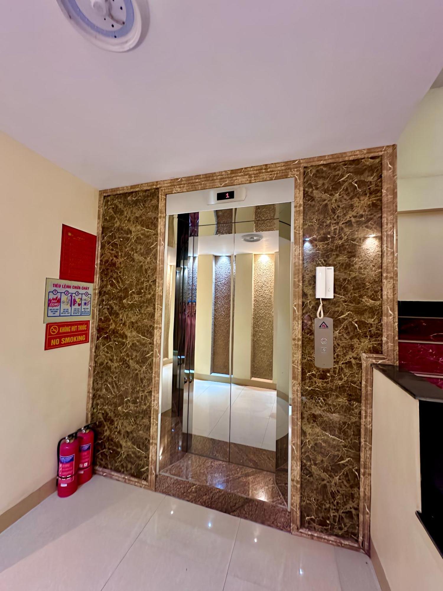 Tam Giac Mach Hotel Хазянг Екстер'єр фото